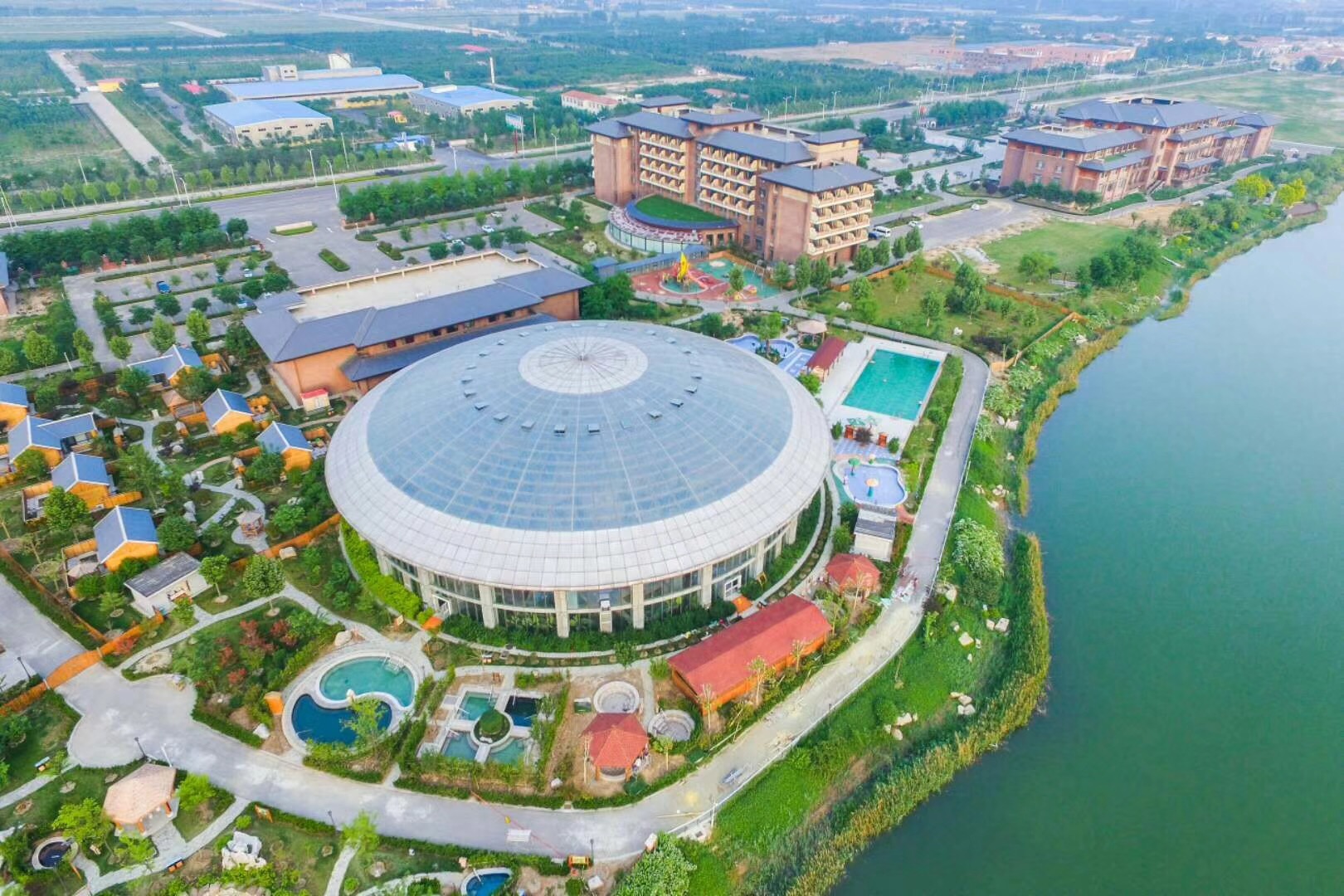 设立工作计划,严抓计划落实,从员工,酒店,客户,社会四大角度持续创建