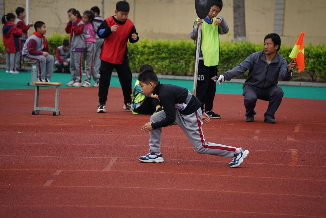 长山镇范公小学图片