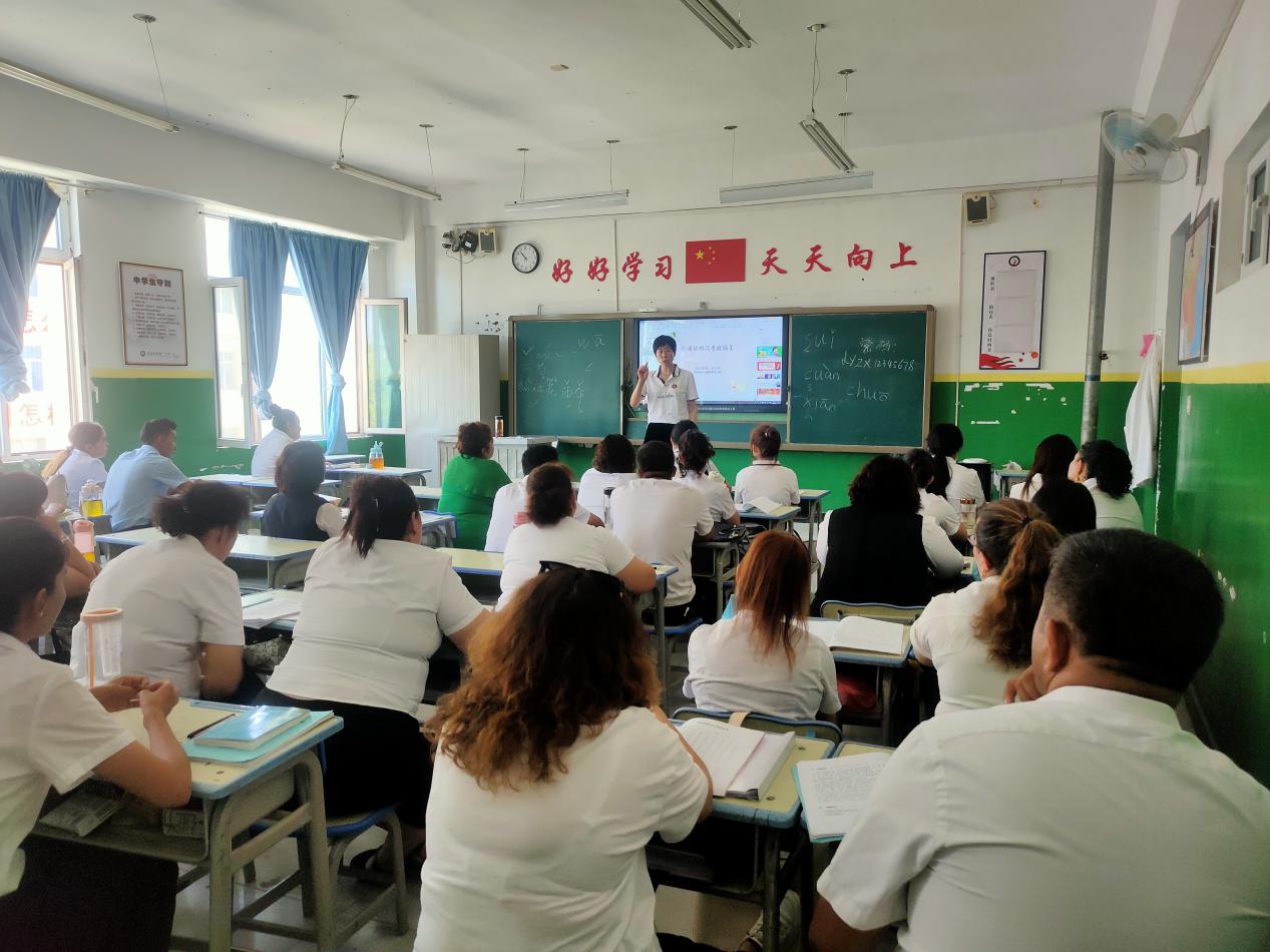 春风化雨 润物有“声”——滨州学院赴麦盖提县送教老师的感受