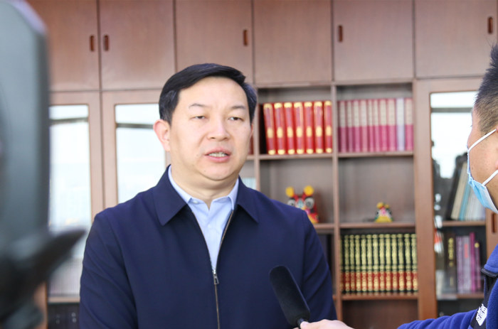 张亚东:聚焦"83"工程打造金字招牌 汇聚高质量发展新优势_滨州网